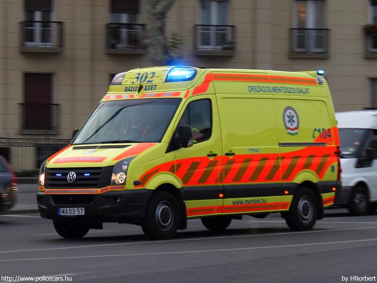 Volkswagen Crafter, Országos Mentõszolgálat, fotó: HNorbert 
Keywords: mentő mentőautó OMSZ magyar Magyarország MA03-57