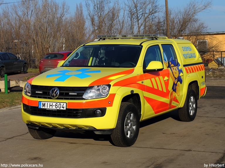Volkswagen Amarok, Szent Márton Gyermekmentõ Szolgálat, fotó: HNorbert
Keywords: mentő mentőautó magyar Magyarország MIH-604