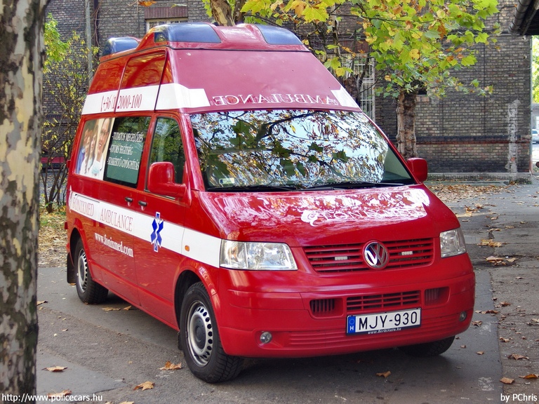 Volkswagen Transporter T5, Fõnix S.O.S. Zrt., fotó: PChris
Keywords: mentő mentőautó magyar Magyarország MJY-930