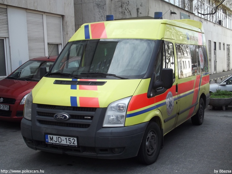 Ford Transit, Gól-Diatrans Kft., fotó: Bbazsa
Keywords: mentő mentőautó magyar Magyarország MJD-152