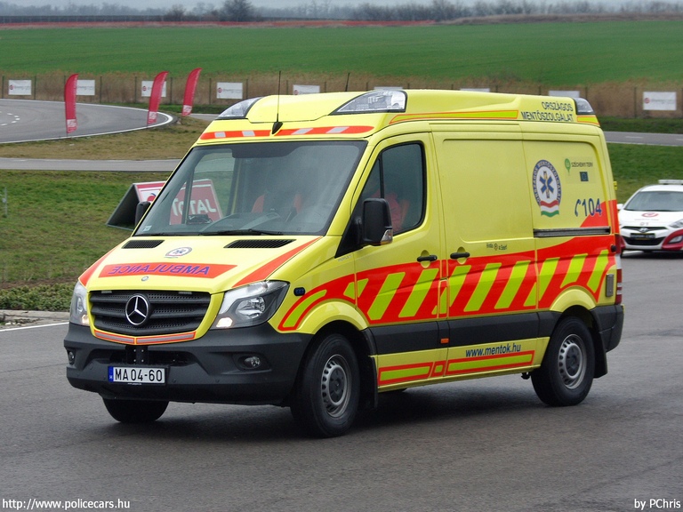 Mercedes-Benz Sprinter 316 CDI, Országos Mentõszolgálat, fotó: PChris
Keywords: mentő mentőautó OMSZ magyar Magyarország MA04-60