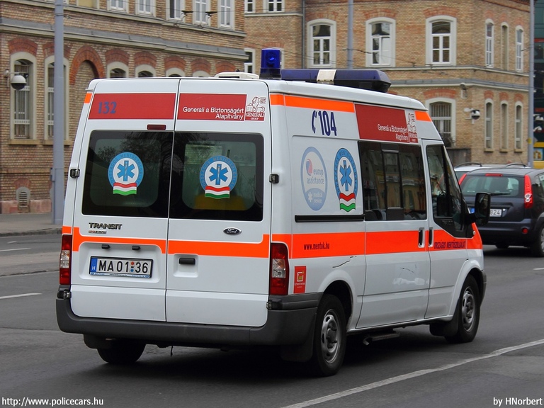 Ford Transit, Országos Mentõszolgálat, fotó: HNorbert
Keywords: mentő mentőautó magyar Magyarország OMSZ MA01-36