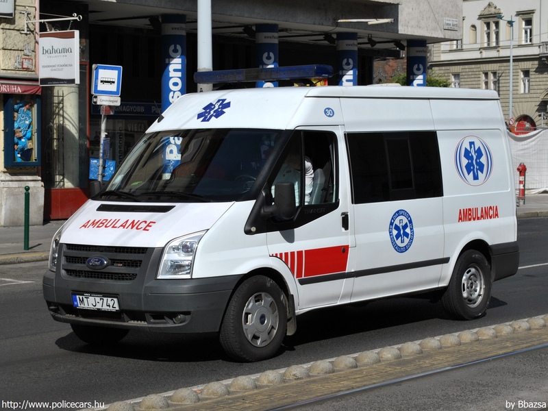 Ford Transit, DIA-SPEED Egészségügyi és Szolgáltató Kft., fotó: Bbazsa
Keywords: mentő mentőautó magyar Magyarország MTJ-742