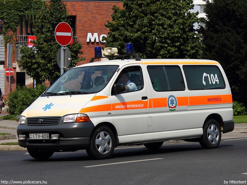 Toyota Hiace, Országos Mentõszolgálat, fotó: HNorbert
Keywords: mentő mentőautó magyar Magyarország OMSZ ITY-809