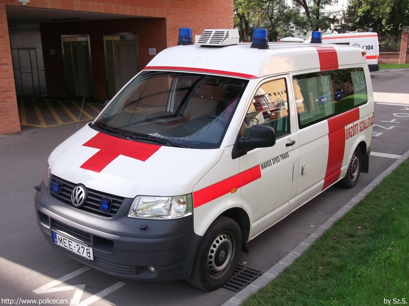 Volkswagen Transporter T5, Maros Sped Trans Kft., fotó: Sz.S.
Keywords: mentő mentőautó magyar Magyarország MEE-278