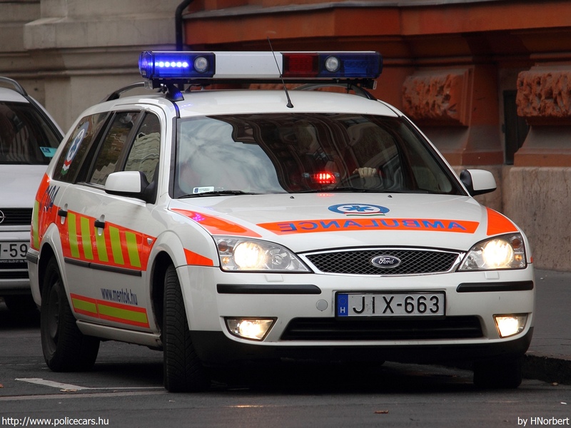 Ford Mondeo, MOK, Országos Mentõszolgálat, fotó: HNorbert
Keywords: mentő mentőautó OMSZ magyar Magyarország JIX-663 ambulance hungarian Hungary