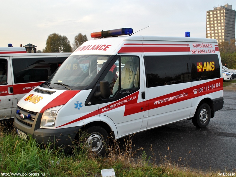 Ford Transit, AMS Assistance Kft., fotó: Bbazsa
Keywords: mentő mentőautó magyar Magyarország LEK-318