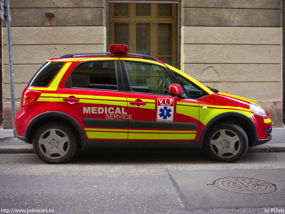 Suzuki SX4, orvosi ügyelet, Budapest, V.I.P. Ambulance Kft., fotó: PChris
Keywords: mentő mentőautó magyar Magyarország MNV-298 ambulance hungarian Hungary