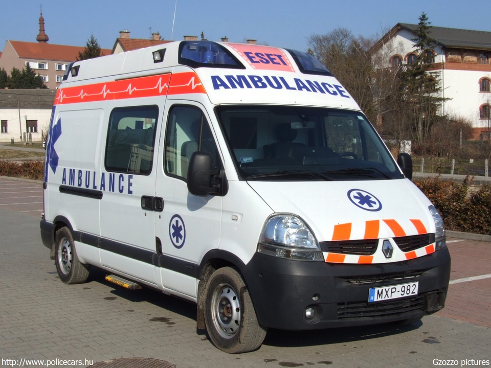 Renault Master, Hollósi és Társai Bt., fotó: Gzozzo pictures
Keywords: mentő mentőautó magyar Magyarország MXP-982