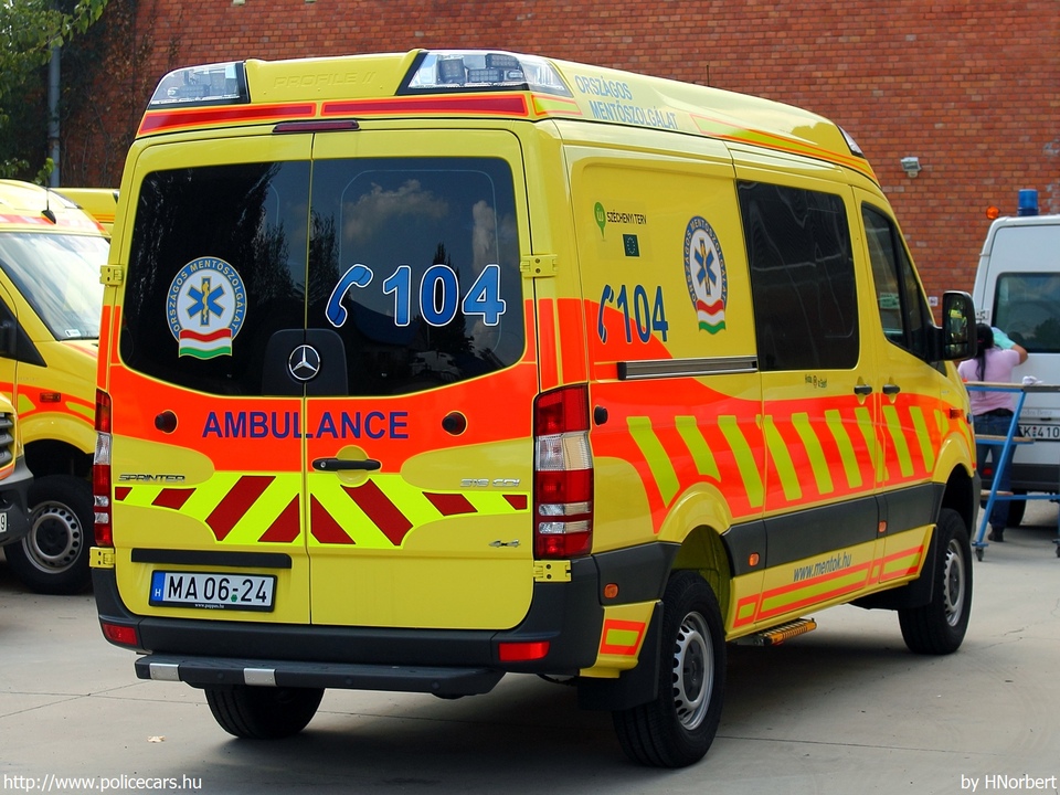 Mercedes-Benz Sprinter II facelift 316 CDI 4x4, Országos Mentõszolgálat, fotó: HNorbert
Keywords: mentő mentőautó OMSZ magyar Magyarország MA06-24