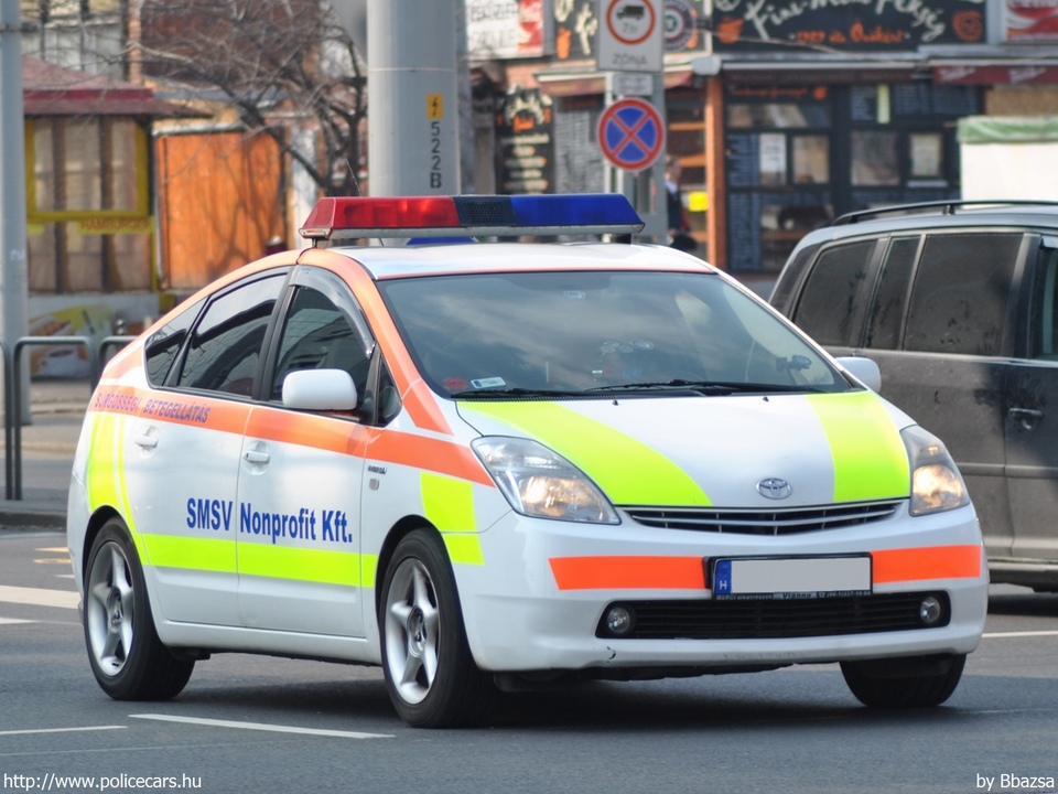 Toyota Prius, vérszállítás, SMSV Nonprofit Kft., fotó: Bbazsa
Keywords: mentő magyar Magyarország mentőautó ambulance hungarian Hungary