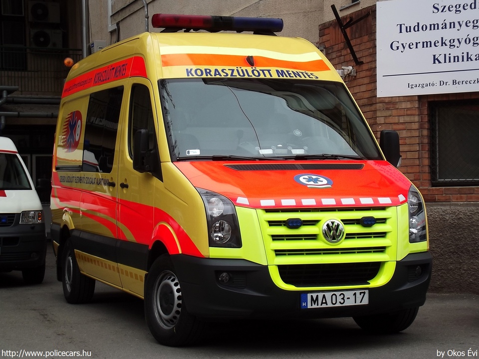 Volkswagen Crafter, Országos Mentõszolgálat, Szegedi Újszülött Életmentõ Szolgálat Alapítvány, fotó: Okos Évi
Keywords: mentő mentőautó OMSZ magyar Magyarország MA03-17