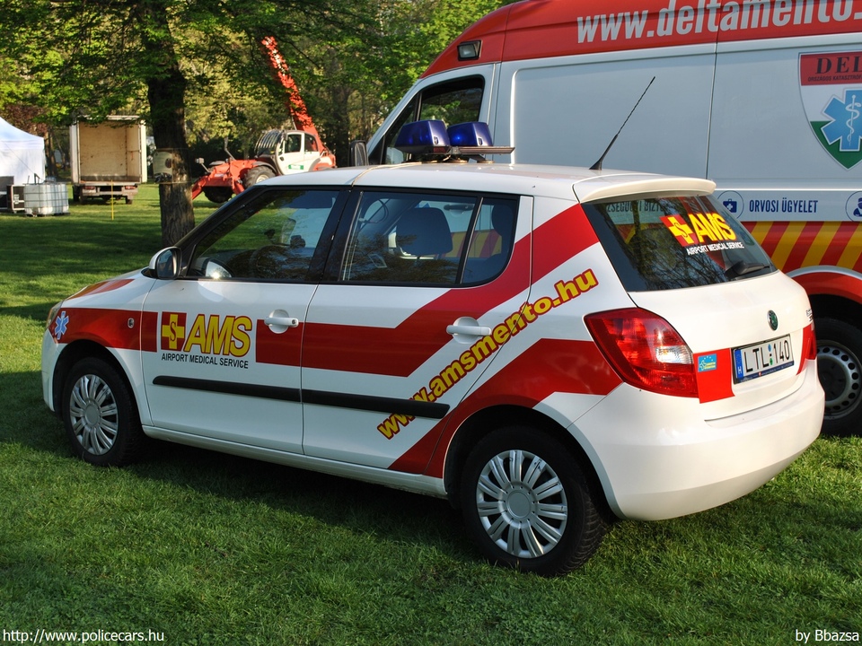 Skoda Fabia II, AMS Assistance Kft., fotó: Bbazsa
Keywords: mentő mentőautó magyar Magyarország LTL-140 ambulance hungarian Hungary