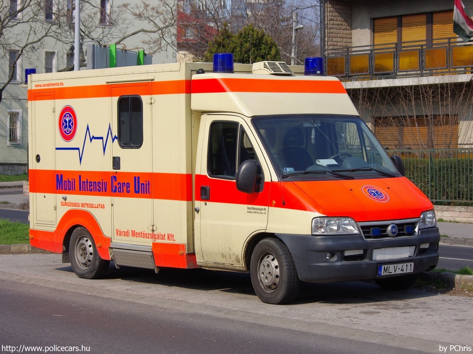 Fiat Ducato, Váradi Mentõszolgálat Kft., fotó: PChris
Keywords: mentő mentőautó magyar Magyarország MLV-411 ambulance hungarian Hungary