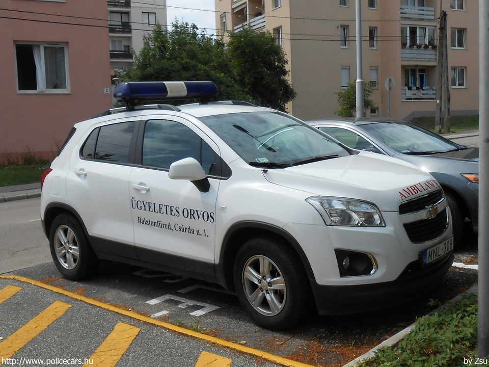 Chevrolet Trax, Balatonfüred, orvosi ügyelet, fotó: Zsu
Keywords: mentő mentőautó magyar Magyarország ambulance hungarian Hungary MNL-308