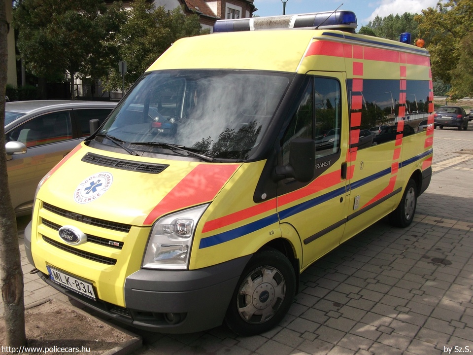 Ford Transit, Gól-Diatrans Kft., fotó: Sz.S.
Keywords: mentő mentőautó magyar Magyarország ambulance hungarian Hungary MLK-834
