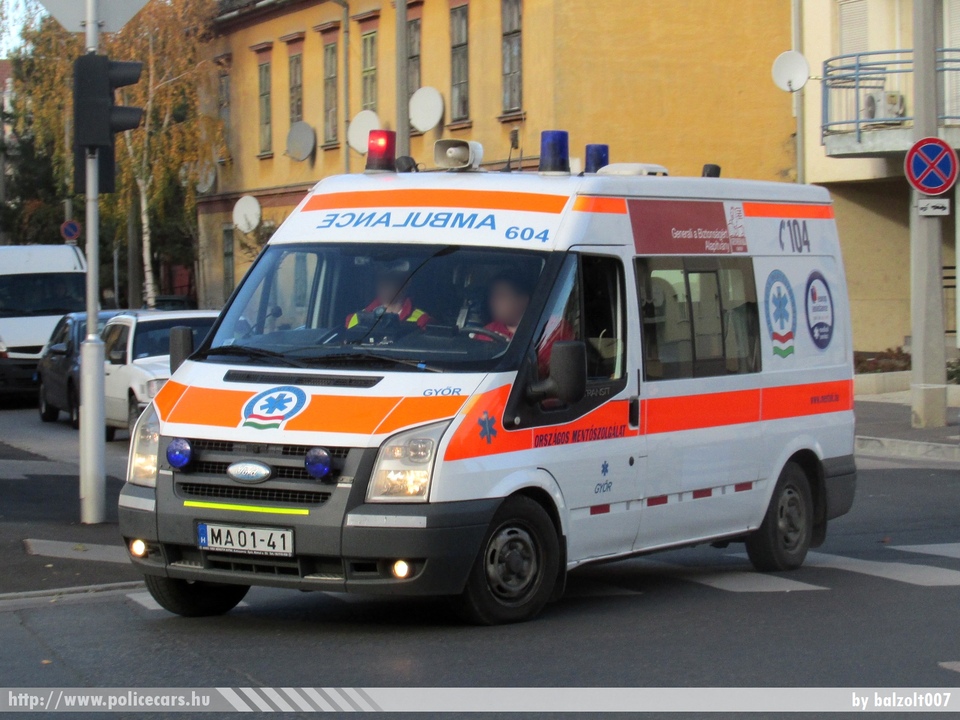 Ford Transit, Országos Mentõszolgálat, Gyõr, fotó: balzolt007
Keywords: magyar Magyarország mentő mentőautó OMSZ MA01-41 Hungary hungarian ambulance
