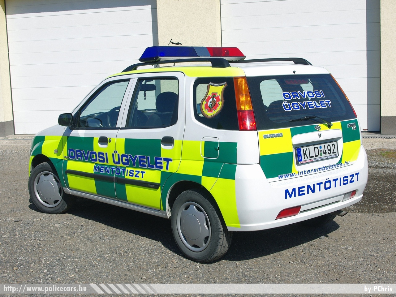 Suzuki Ignis, MTK (Mentõtiszti Kocsi), Érd, Inter-Ambulance Zrt., fotó: PChris
Keywords: magyar Magyarország mentő mentőautó KLD-492 Hungary hungarian ambulance