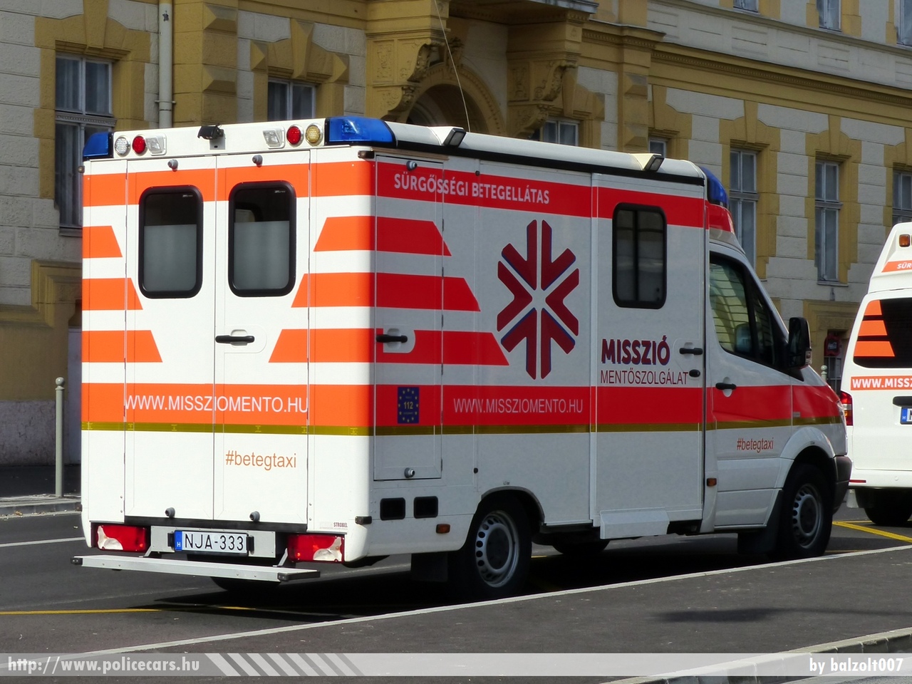 Mercedes Sprinter II, Misszió Mentõszolgálat, fotó: balzolt007
Keywords: magyar Magyarország mentő mentőautó Hungary hungarian ambulance NJA-333