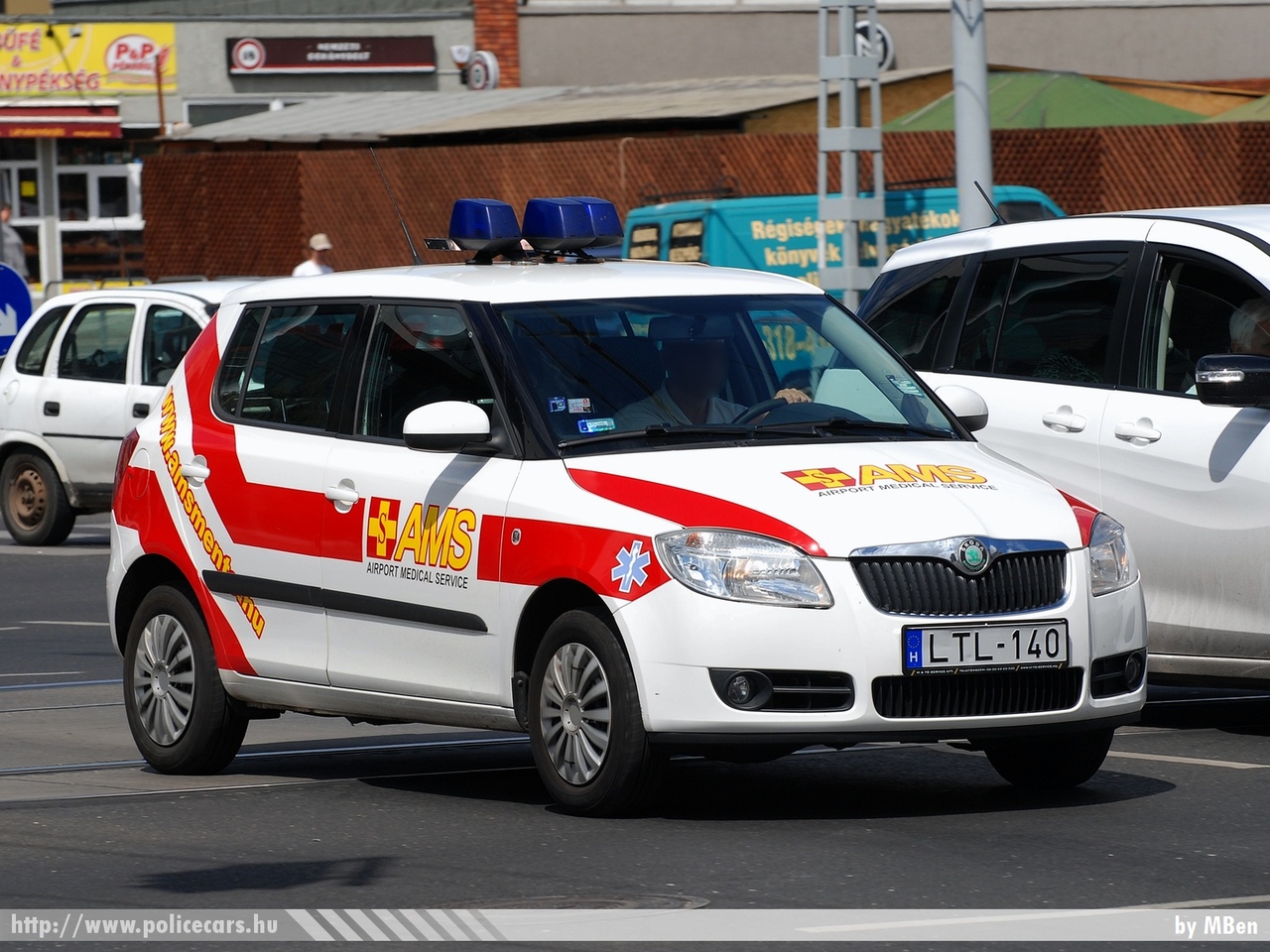 Skoda Fabia II, AMS Assistance Kft., fotó: MBen
Keywords: mentő mentőautó magyar Magyarország LTL-140 ambulance hungarian Hungary