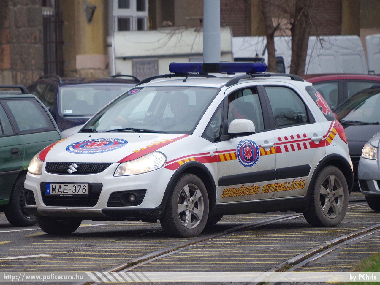 Suzuki SX4, orvosi ügyelet, Budapest, fotó: PChris
Keywords: magyar Magyarország mentő mentőautó Hungary hungarian ambulance MAE-376