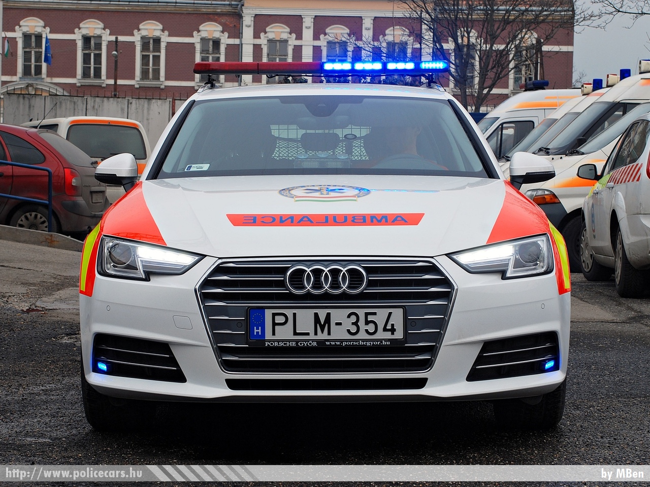Audi A4 Avant, Országos Mentõszolgálat, Gyõr, fotó: MBen
Keywords: magyar Magyarország mentő mentőautó Hungary hungarian ambulance PLM-354