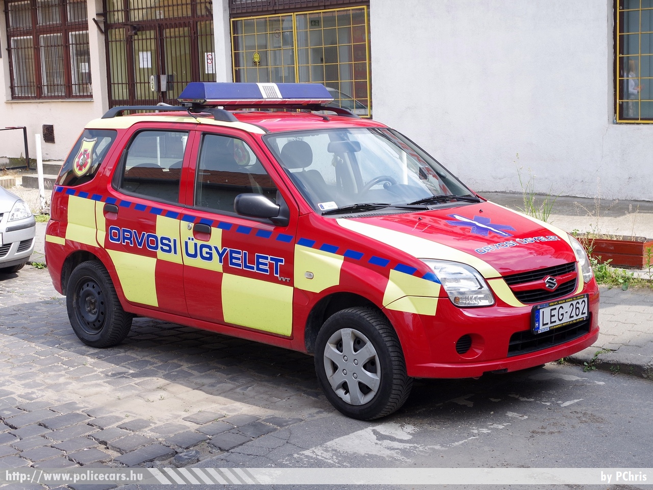 Suzuki Ignis, orvosi ügyelet, International Ambulance, fotó: PChris
Keywords: LEG-262 magyar Magyarország mentő mentőautó Hungary hungarian ambulance