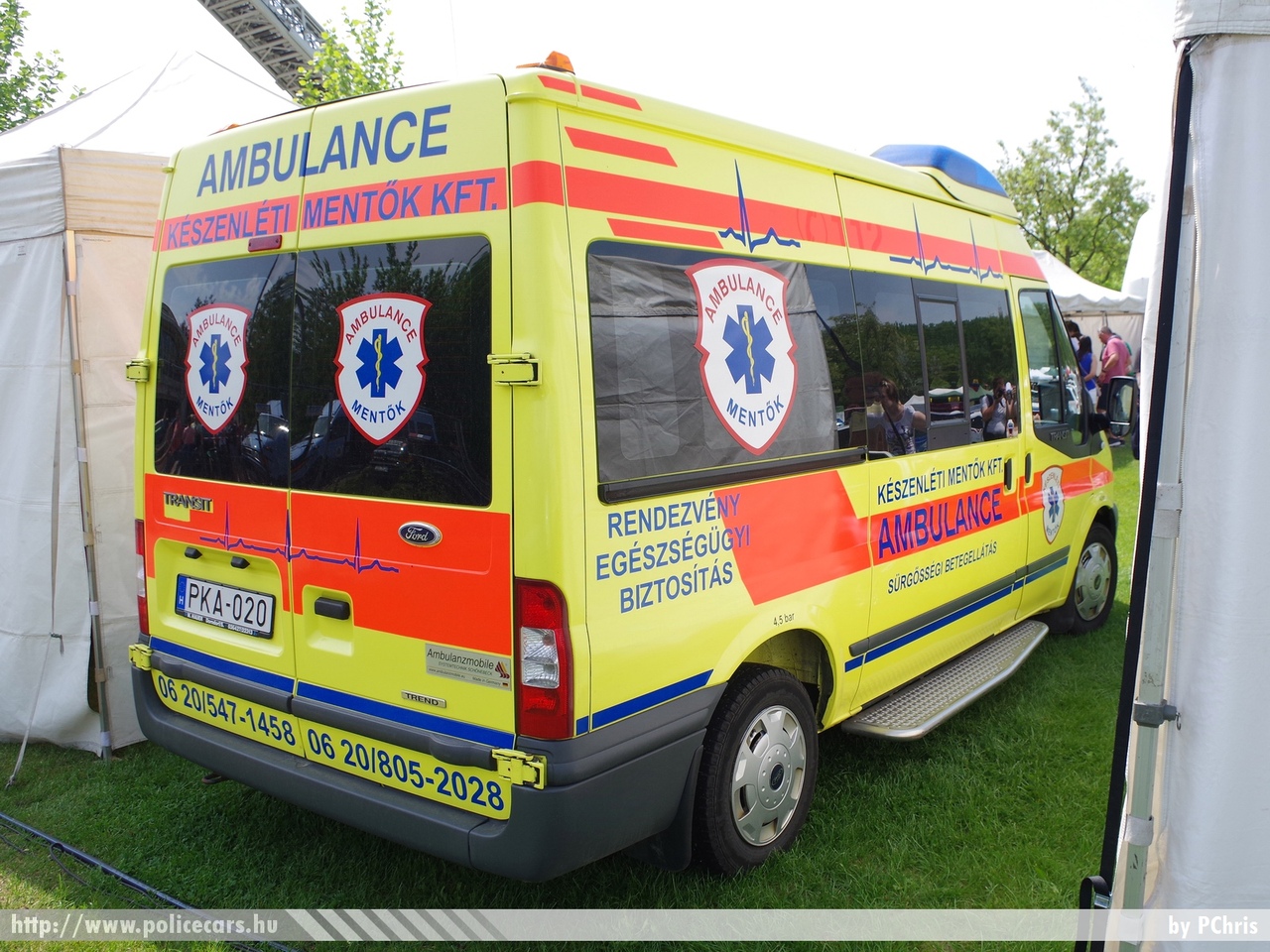 Ford Transit Tauris, Készenléti Mentõk Kft., fotó: PChris
Keywords: mentő mentőautó magyar Magyarország hungarian Hungary ambulance PKA-020