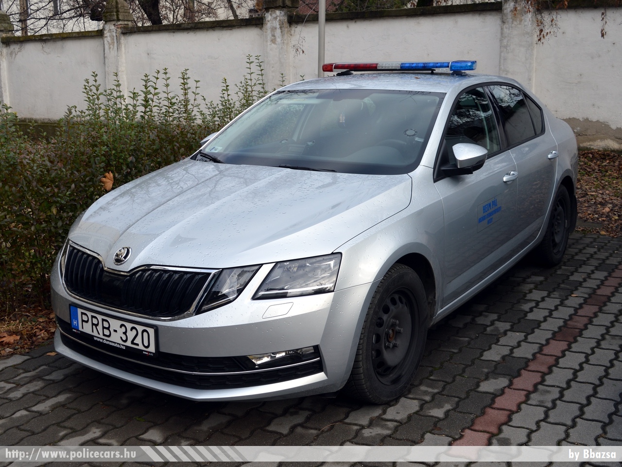 Skoda Octavia III facelift, Heim Pál Kórház gyermekorvosi ügyelet, Budapest, fotó: Bbazsa
Keywords: magyar Magyarország mentő mentőautó Hungary hungarian ambulance PRB-320