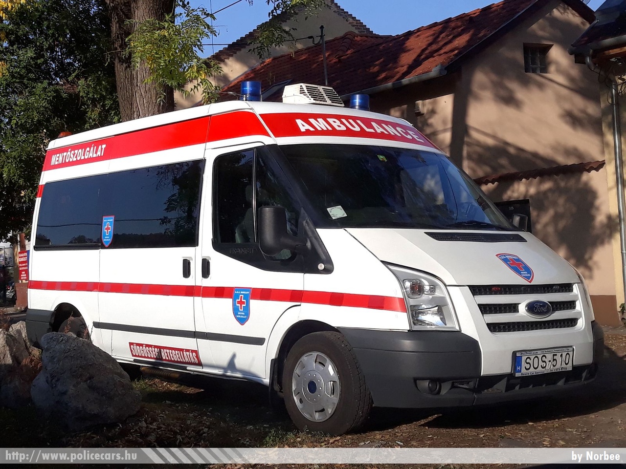 Ford Transit, SOS Assistance Hungary Kft., fotó: Norbee
Keywords: mentő mentőautó magyar Magyarország hungarian Hungary ambulance SOS-510