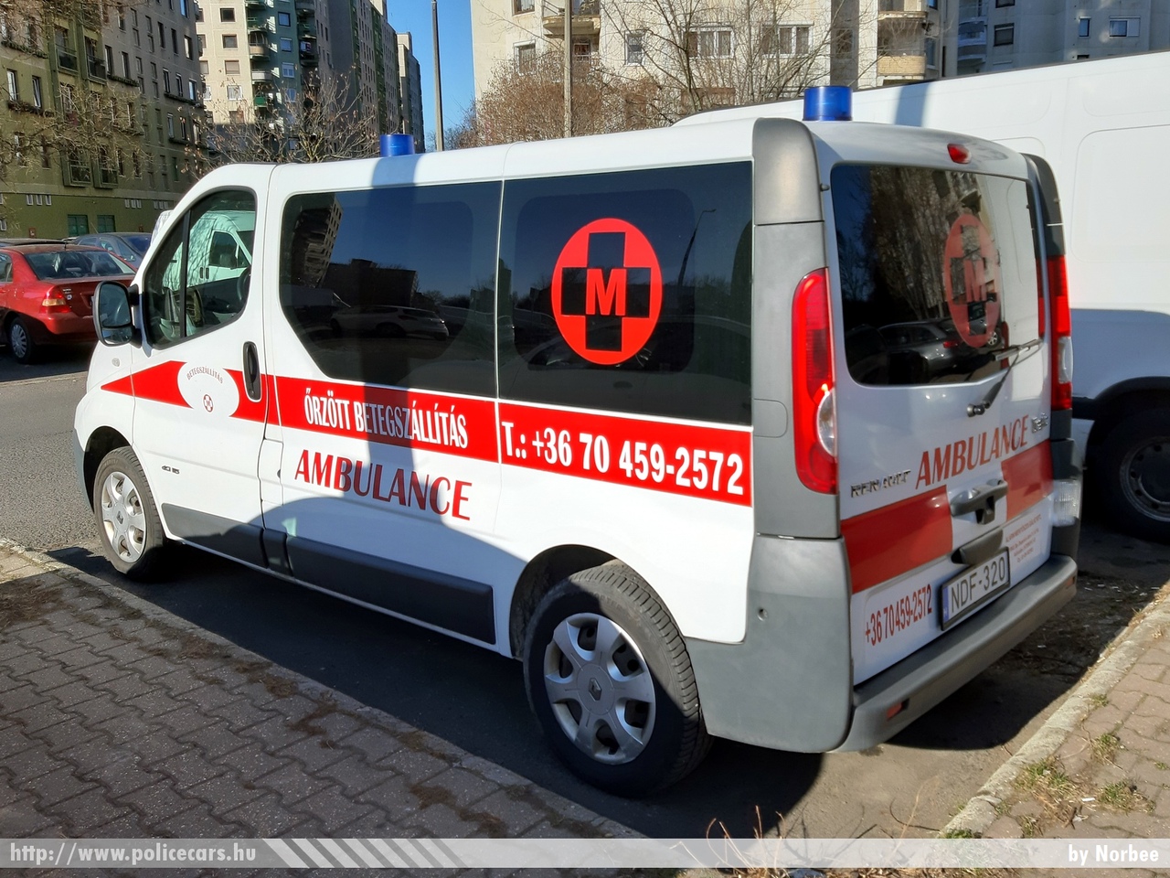 Renault Trafic, Alarm Mentõszolgálat Kft., fotó: Norbee
Keywords: mentő mentőautó magyar Magyarország hungarian Hungary ambulance NDF-320