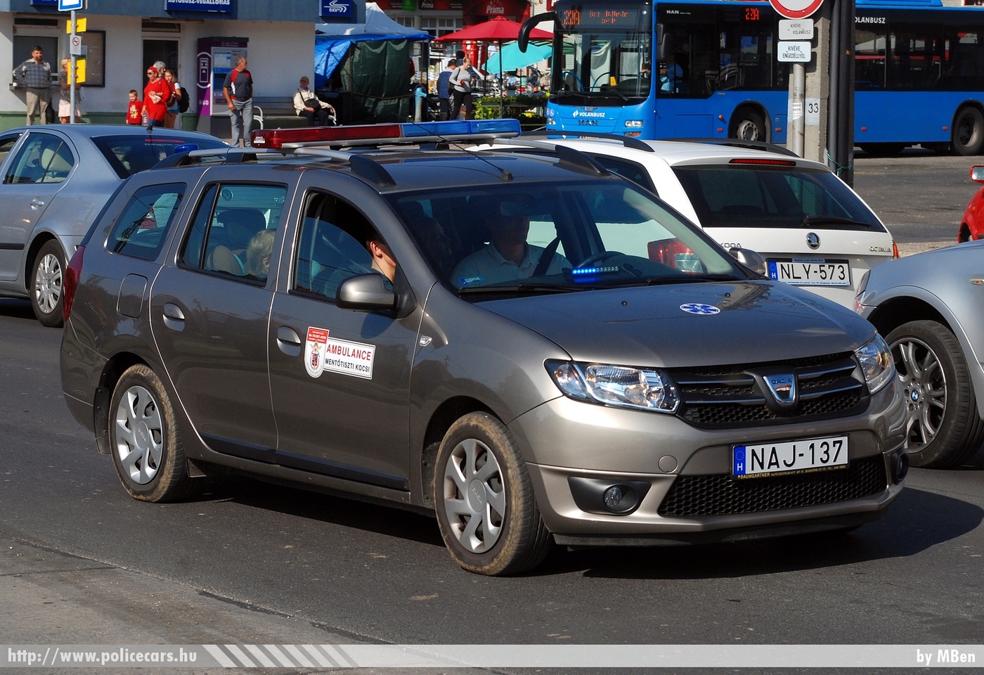 Dacia Logan MCV, fotó: MBen
Keywords: mentő mentőautó magyar Magyarország ambulance hungarian Hungary NAJ-137