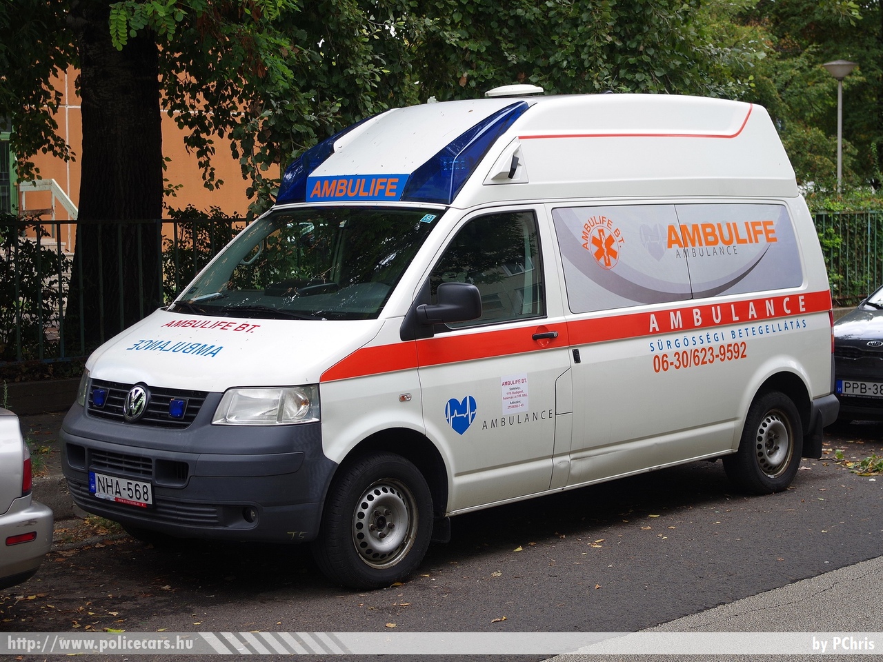 Volkswagen Transporter T5, Ambulife Bt. Betegszállítás, fotó: PChris
Keywords: mentő mentőautó magyar Magyarország hungarian Hungary ambulance NHA-568