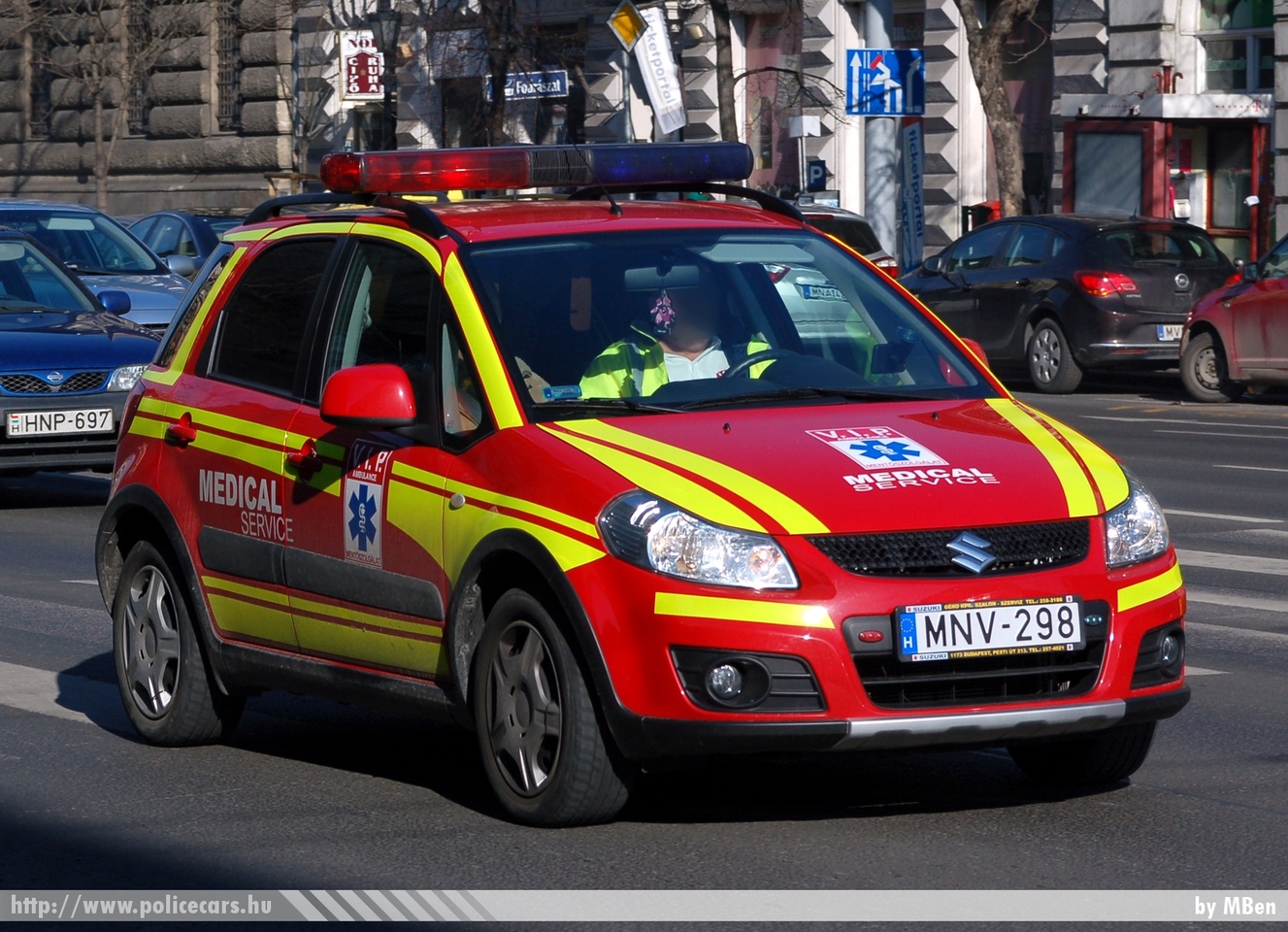 Suzuki SX4, orvosi ügyelet, Budapest, V.I.P. Ambulance Kft., fotó: MBen
Keywords: mentő magyar Magyarország mentőautó ambulance Hungary hungarian MNV-298