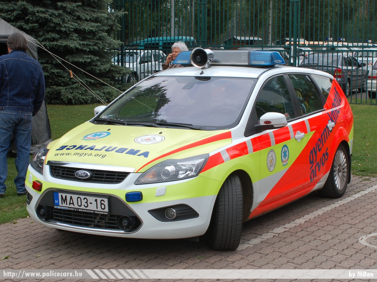 Ford Focus, Magyar Gyermekmentõ Alapítvány, fotó: MBen
Keywords: mentő magyar Magyarország mentőautó ambulance Hungary hungarian MA03-16