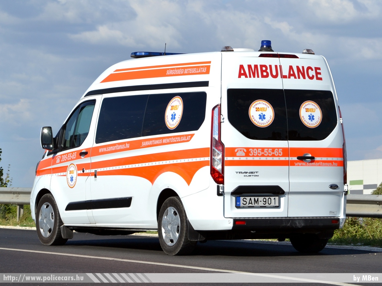 Ford Transit, Samaritanus Mentõszolgálat, fotó: MBen
Keywords: mentő mentőautó magyar Magyarország hungarian Hungary ambulance SAM-901