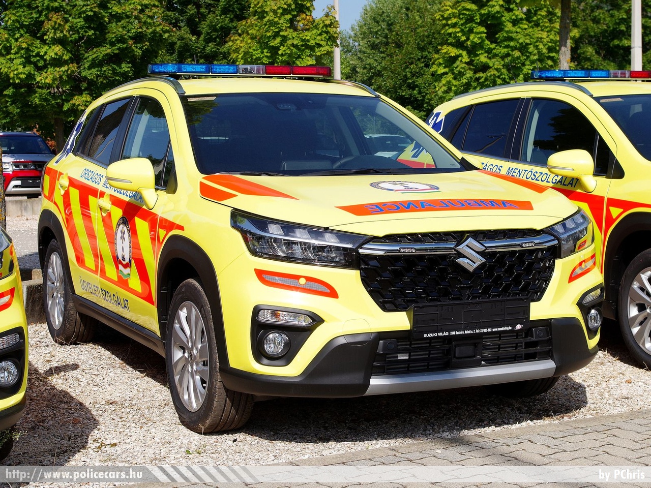 Suzuki S-Cross, Országos Mentőszolgálat, orvosi ügyelet, fotó: PChris
Keywords: mentő magyar Magyarország mentőautó OMSZ ambulance Hungary hungarian