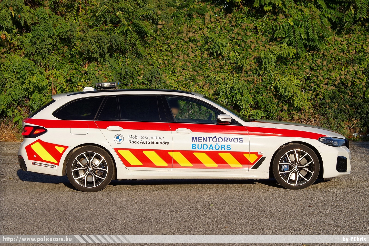 BMW 530D XDrive, Budaörsi Egészségügyi Központ, fotó: PChris
Keywords: AAGW-414 mentő magyar Magyarország mentőautó ambulance Hungary hungarian