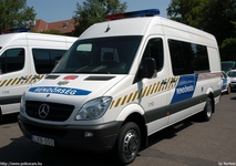 mercedes065.jpg