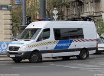 mercedes096.jpg