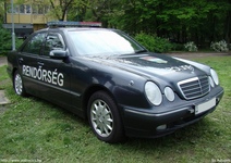 mercedes132.jpg