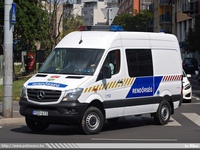 mercedes322.jpg