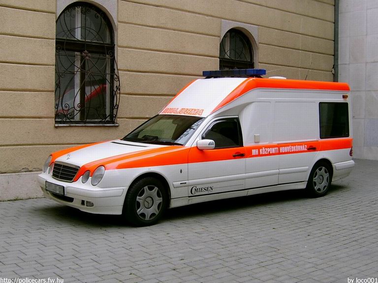 Mercedes E, mentõautó, fotó: loco001
Keywords: katonai honvédségi honvédség