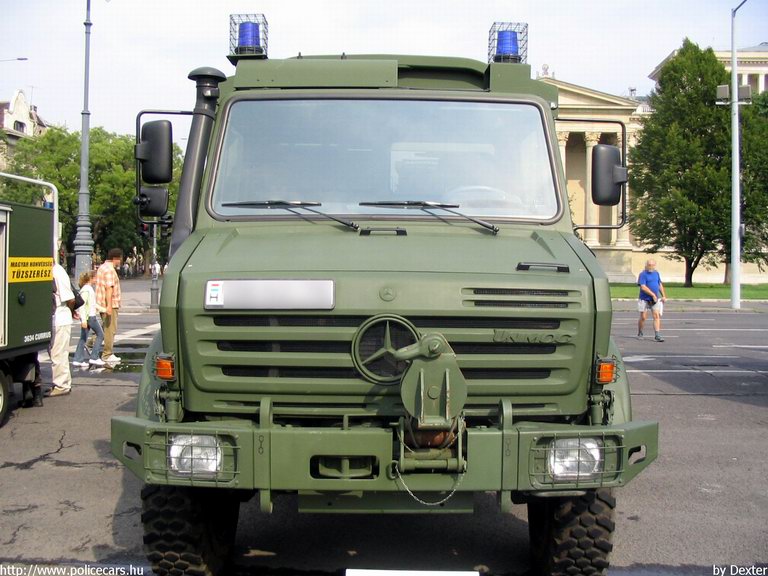 Mercedes Unimog, fotó: Dexter
Keywords: katonai honvédségi honvédség