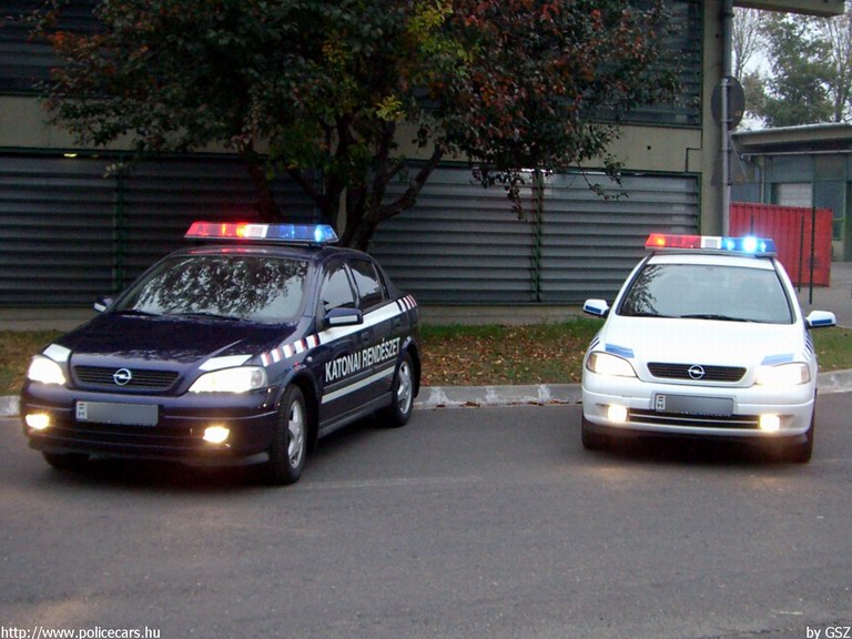 Opel Astra G, Katonai Rendészet, fotó: GSZ
Keywords: katonai honvédségi honvédség