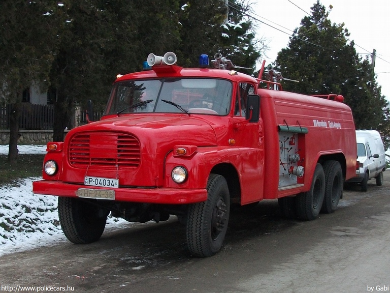 Tatra 148, fotó: Gabi
Keywords: katonai honvédségi honvédség magyar Magyarország tûzoltó tûzoltóautó tûzoltóság HF24-36