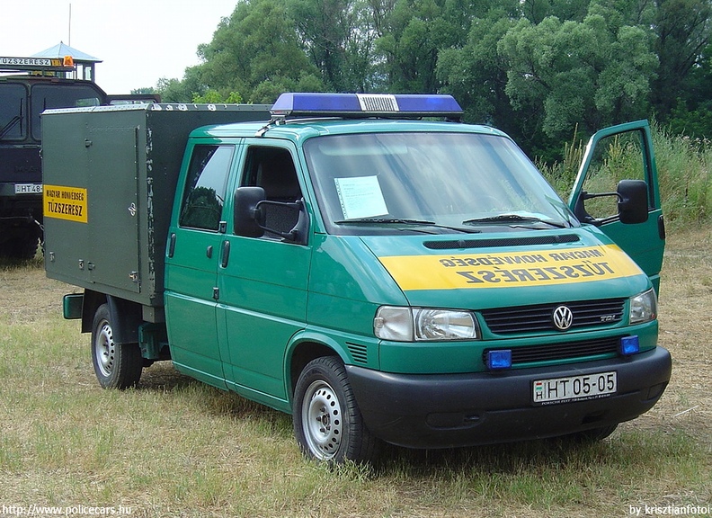 Volkswagen Transporter T4, fotó: krisztianfotoi
Keywords: katonai honvédségi honvédség magyar Magyarország HT05-05