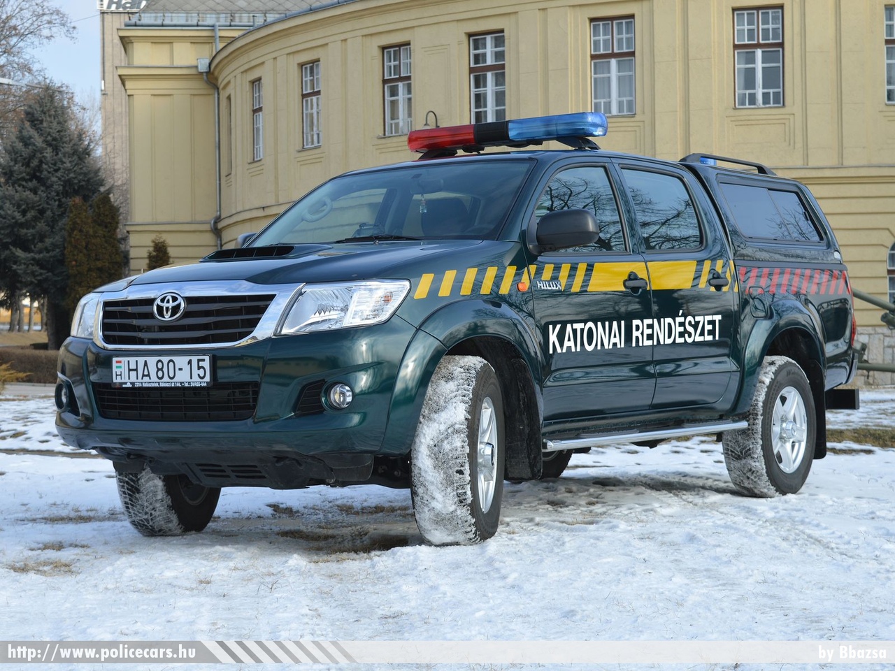 Toyota Hilux, Katonai Rendészet, fotó: Bbazsa
Keywords: katonai honvédségi honvédség rendőr rendészet magyar Magyarország hungarian Hungary military police policecar HA80-15