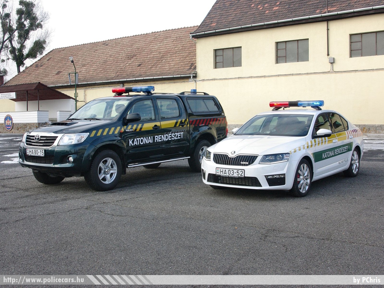 Toyota Hilux, Skoda Octavia III RS, Katonai Rendészet, fotó: PChris
Keywords: katonai honvédségi honvédség rendőr rendészet magyar Magyarország hungarian Hungary military police policecar HA80-15 HA03-52