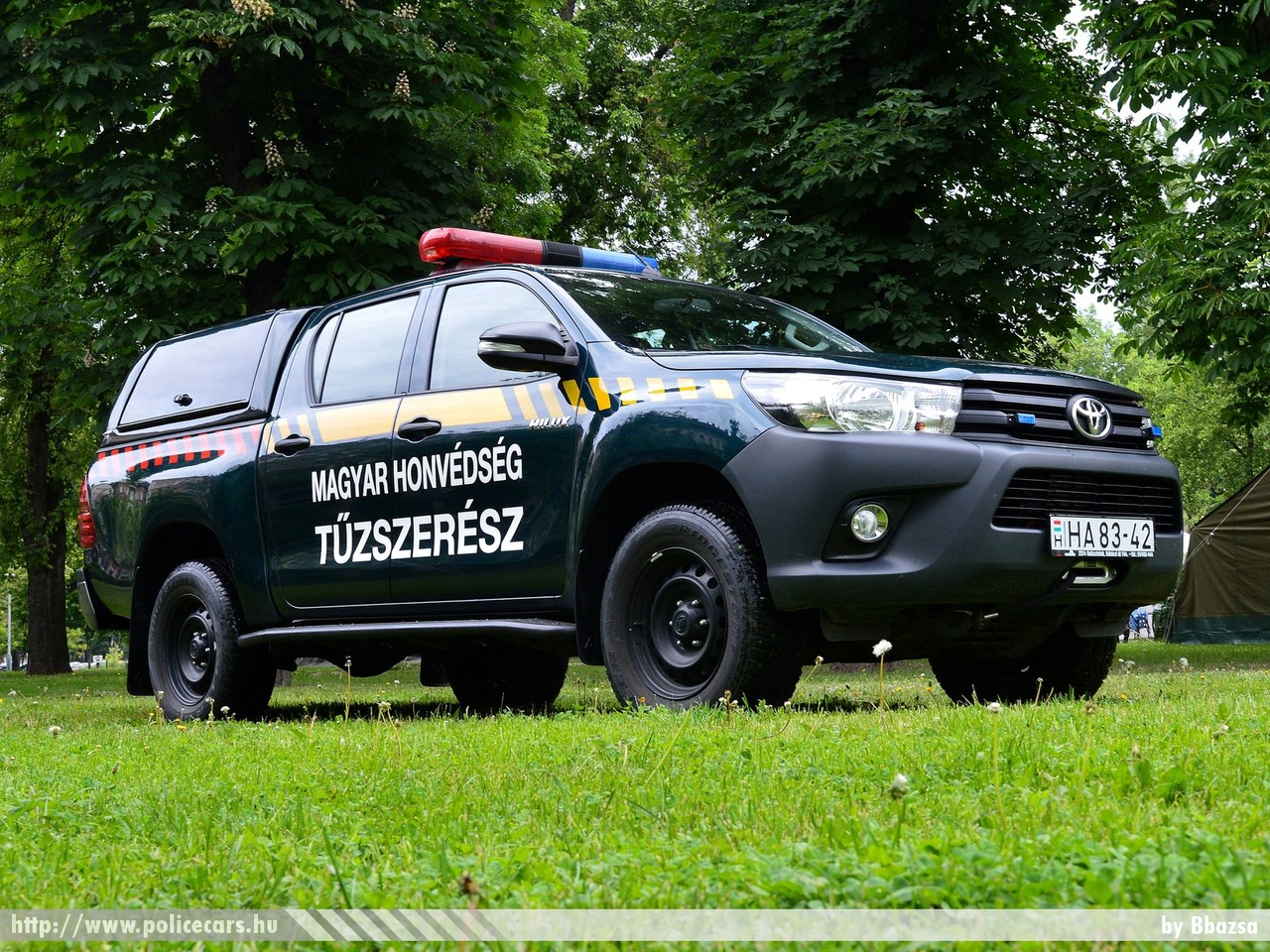 Toyota Hilux, fotó: Bbazsa
Keywords: HA83-42 honvédségi honvédség magyar Magyarország tûzszerész 